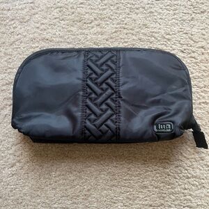 Lug Flash in Brushed Black